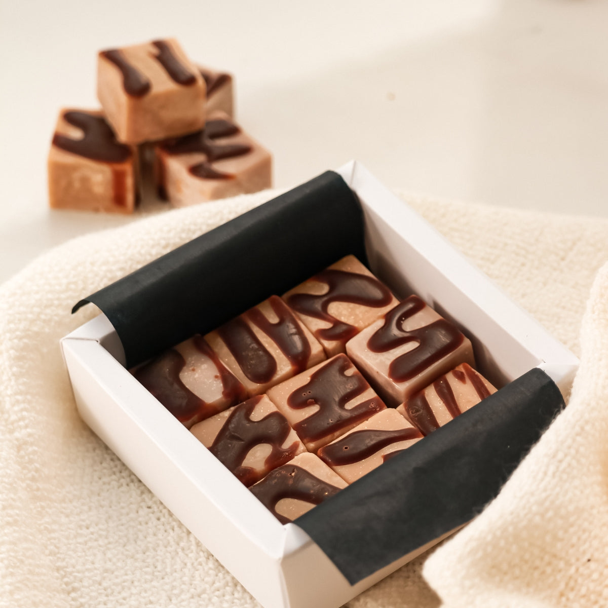 Cozybox Κυβάκια Wax Melts Cinnamon Roll από Κερί Eλαιοκράμβης