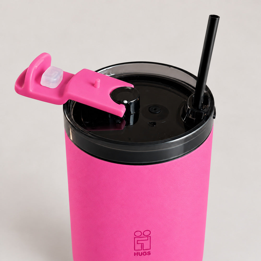 Hugs Zero Coffee Mug 350ml Pink Pulse, το δεύτερο καπάκι με απλό καλαμάκι, παράδειγμα χρήσης