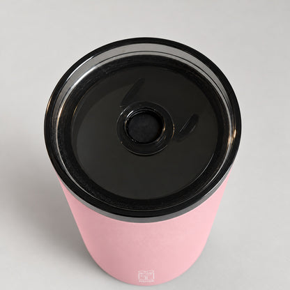 Hugs Zero Coffee Mug 350ml Pink Whisper, κλειστός μηχανισμός στο καπάκι με το καλαμάκι αφαιρεμένο