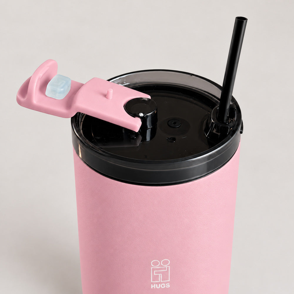 Hugs Zero Coffee Mug 350ml Pink Whisper, το δεύτερο καπάκι με απλό καλαμάκι, παράδειγμα χρήσης
